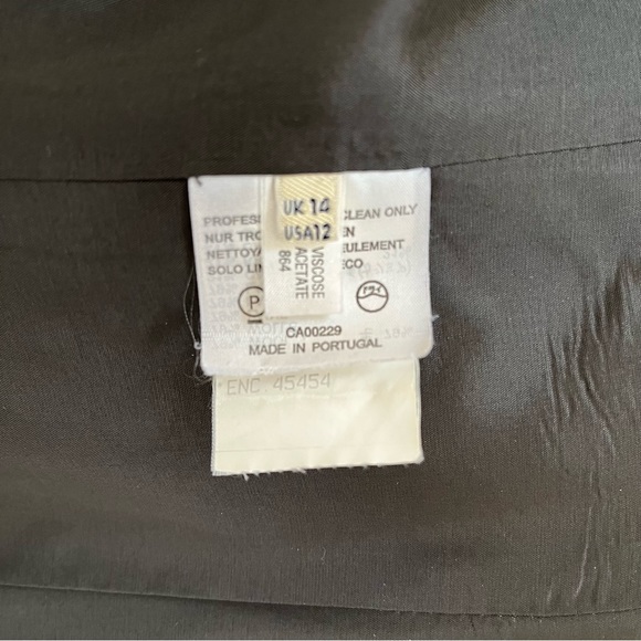 [12] AQUASCUTUM Cashemere and Wool Jacket Vest - Picture 7 of 7